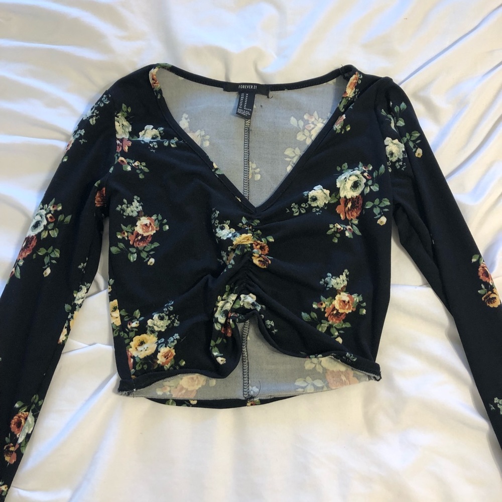 Floral Long Sleeve crop top